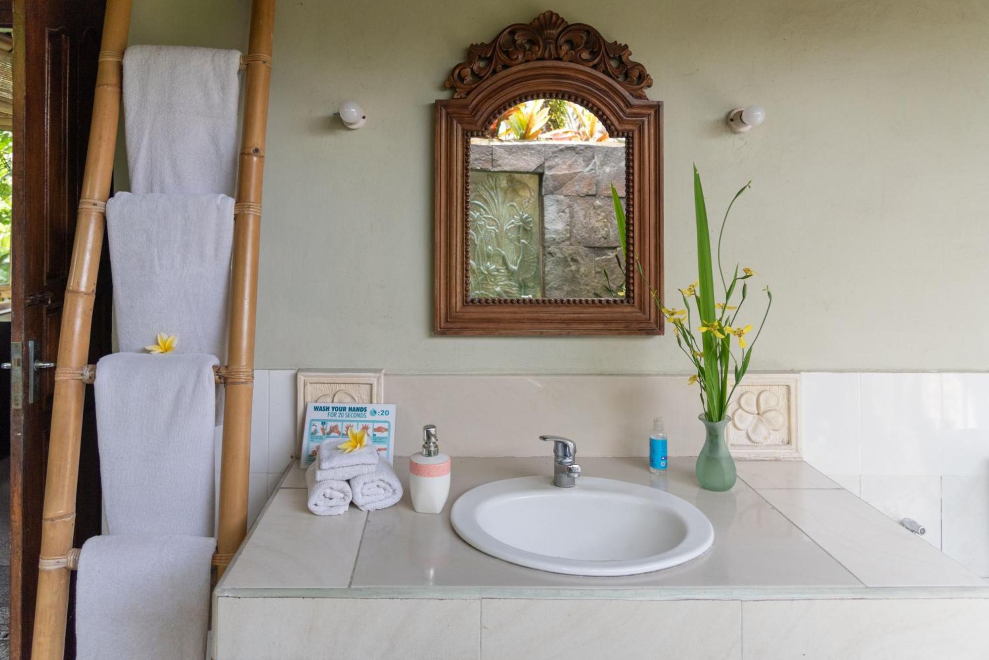 Bali Firefly Bnb Ubud Szoba fotó